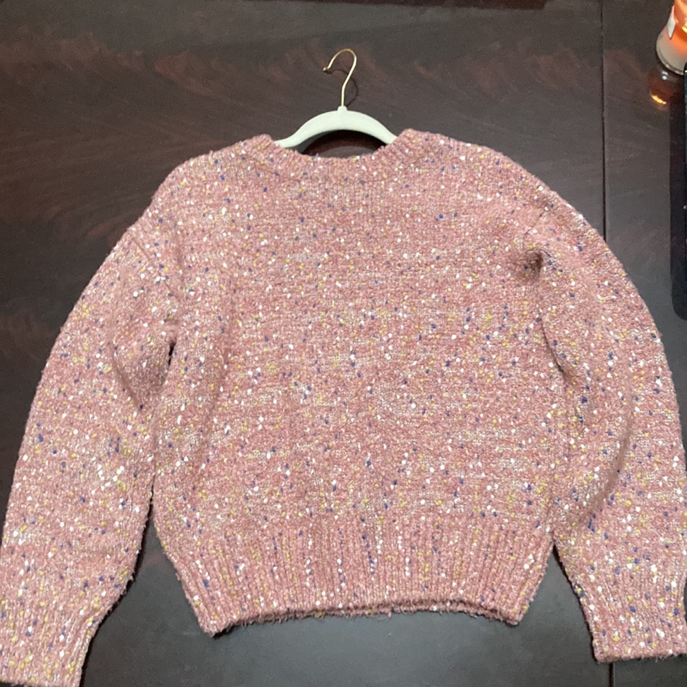 Sweater - Picture 4 of 4